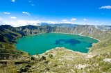 kráterové jezero, Quilotoa (Ekvádor, Shutterstock)