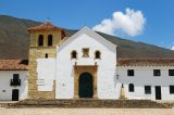 Kostel, Plaza central, Villa de Leyva (Kolumbie, Shutterstock)
