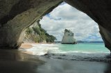 Cathedral Cove (Nový Zéland, Shutterstock)