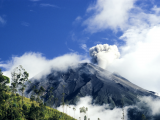 sopka Tungurahua (Ekvádor, Dreamstime)