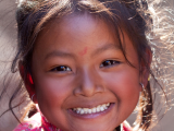 Nepálská holčička (Nepál, Shutterstock)