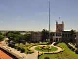 Pohled na palác Lopez, Asuncion (Paraguay, Dreamstime)