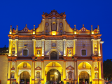 Katedrála, San Cristobal (Mexiko, Shutterstock)