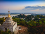 Mandalay Hill (Barma, Dreamstime)