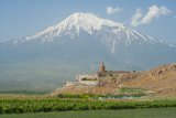 Khor Virap a Ararat (Arménie, Shutterstock)