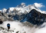 pohled na Everest z Gokyo Ri (Nepál, Shutterstock)