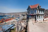 Valparaiso (Chile, Shutterstock)