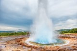 Geysir (Island, Dreamstime)