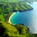 jezero Taupo (Nový Zéland, Shutterstock)