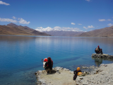 jezero Yamdroktso Tibet (Čína,  Ing. Pavel Kladivo)