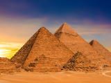 Pyramidy v Gíze (Egypt, Dreamstime)