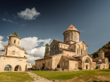 kostel Kutaisi (Gruzie, Dreamstime)