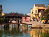 Hoi An (Vietnam, Shutterstock)