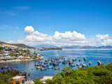 Nha Trang (Vietnam, Shutterstock)