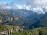 krásný výhled na kaňon řeky Blyde (Jihoafrická republika, Dreamstime)