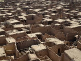 Hliněné domy, město Ula (Saúdská Arábie, Dreamstime)