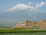 Khor Virap a Ararat (Arménie, Shutterstock)