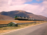 vlak do Lhasy (Čína, Shutterstock)