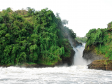 Vodopády (Uganda,  Shutterstock)