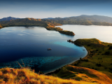 ostrov Komodo (Indonésie, Shutterstock)