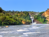 Vodopády (Uganda,  Shutterstock)