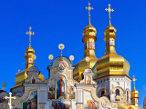 Kyjevko-pečerská lavra, Kyjev (Ukrajina,  Shutterstock)