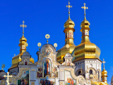 Kyjevko-pečerská lavra, Kyjev (Ukrajina, Shutterstock)