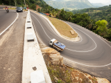 silnice v horách (Srí Lanka, Shutterstock)
