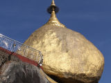 Blýskavý Golden Rock, Mon State (Barma, Jaromír Červenka)