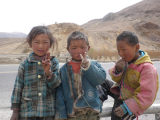 tibetské děti (Čína,  Jaroslav Hlavatý)