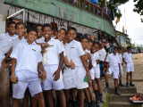 Školní mládež na výletě (Srí Lanka, Jiří Zálesný)