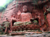 Buddha, Emei Shan (Čína, Dreamstime)