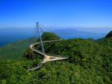 Sky bridge, ostrov Langkawi (Malajsie, Dreamstime)