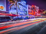 Ocean Drive, South Beach, Miami (USA, Dreamstime)