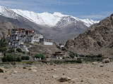 Likir Gompa (klášter) nedaleko řeky Indus, Ladakh Kasjmir, Northern India (Indie, Dreamstime)