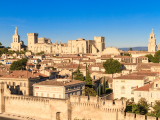 Avignon, Provence (Francie,  Dreamstime)