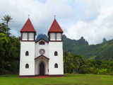 Kostel (Francouzská Polynésie, Dreamstime)