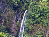 Vodopád, Tahiti (Francouzská Polynésie, Dreamstime)