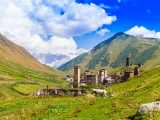 Věže Svaneti (Gruzie, Dreamstime)