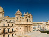 Historické centrum, Noto, Sicílie (Itálie, Dreamstime)