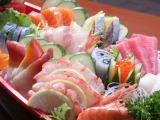 Sashimi set (Japonsko, Dreamstime)