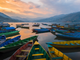 Jezero Phewa, Pokhara (Nepál, Dreamstime)