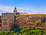 Alhambra, Granada (Španělsko, Dreamstime)