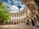 Plaza del Cabildo, Sevilla (Španělsko, Dreamstime)