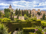 Zahrady, Alhambra, Granada (Španělsko, Dreamstime)