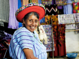 Mayská žena, Atitlan (Guatemala, Shutterstock)