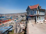 Valparaiso (Chile, Shutterstock)