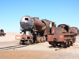 Hřbitov lokomotiv, Uyuni (Bolívie, Shutterstock)