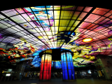 Skleněná střecha metra Meilidao, Kaohsiung (Tchaj-wan,  Dreamstime)
