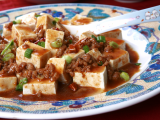 Oblíbené sečuánské jídlo - Mapo Tofu (Čína, Dreamstime)